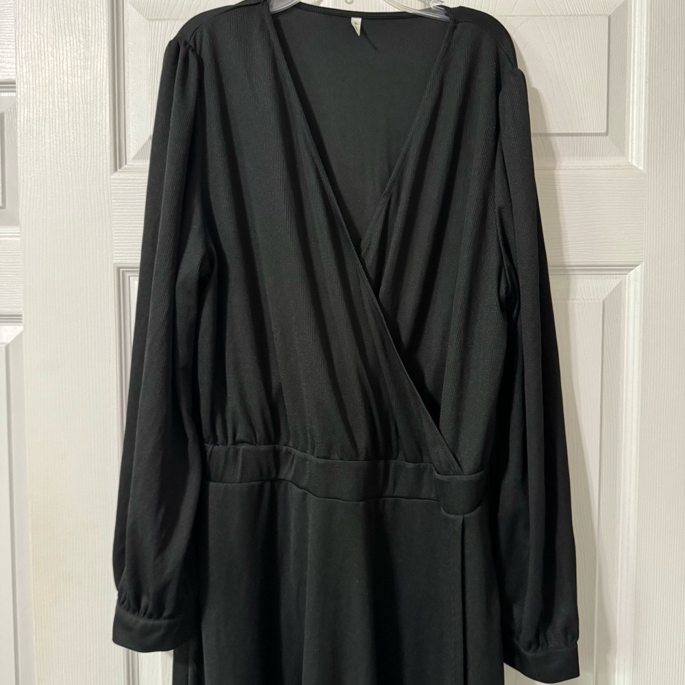 HALARA Black Long Sleeve Wrap Dress